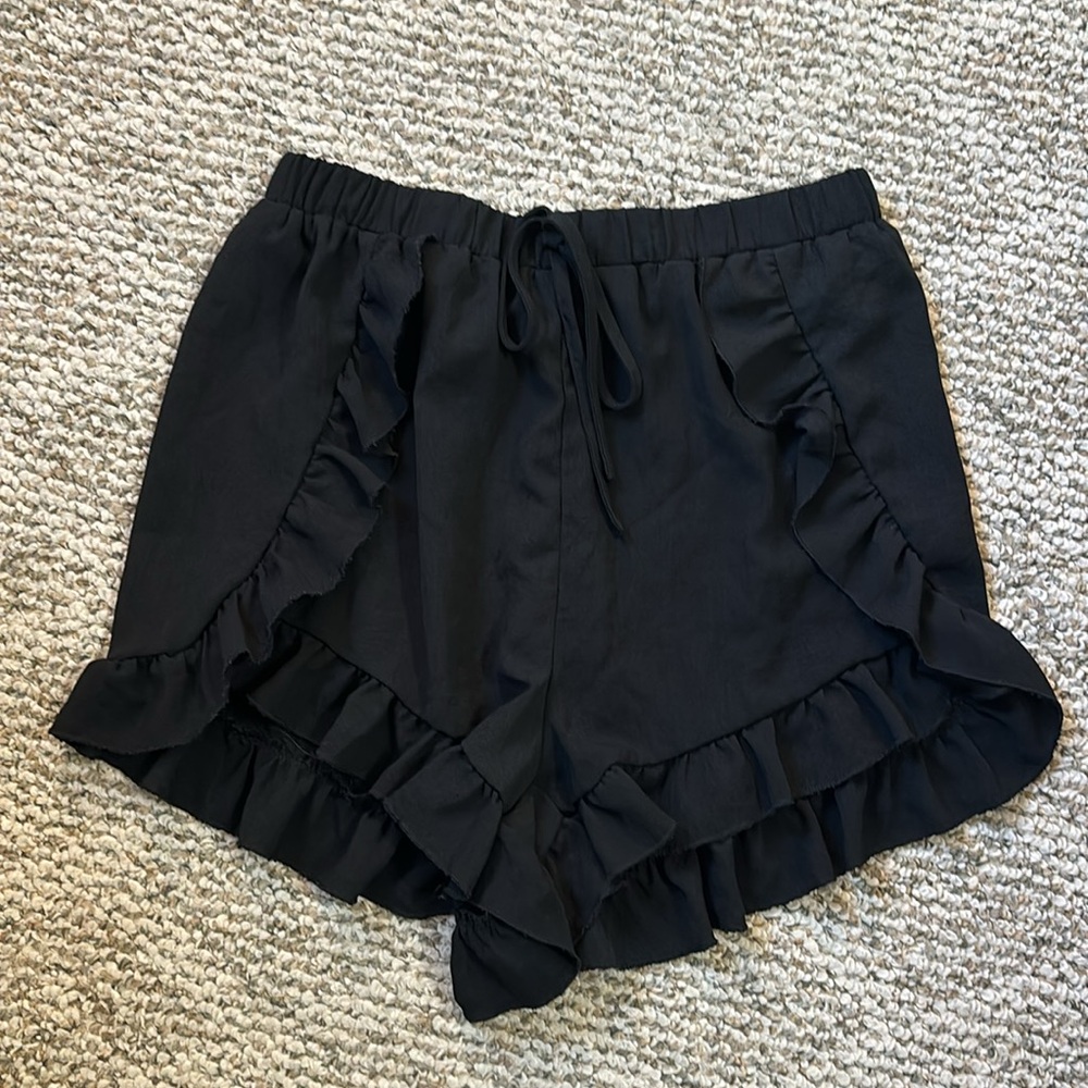 Black Ruffled Shorts - Picture 3 of 4